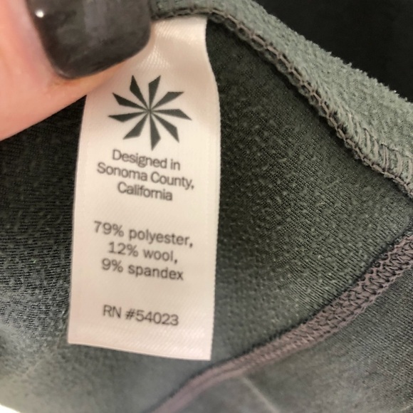 Athleta On The Move Moto Jacket Asymmetrical Zip Jasper Green Size XXS - Picture 9 of 10